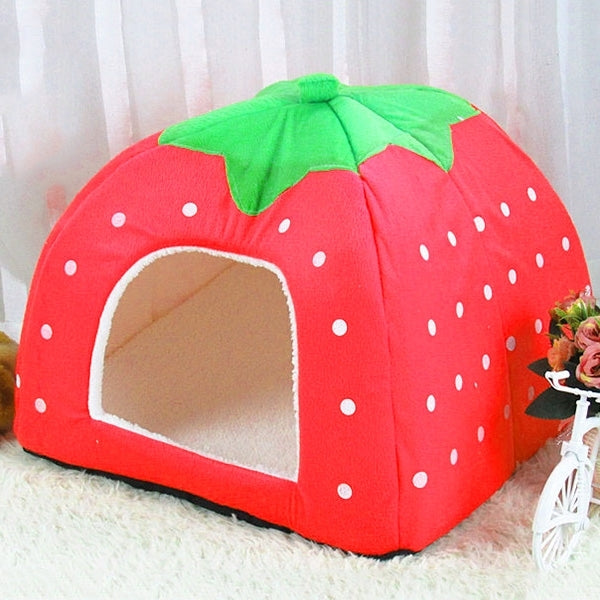 Strawberry Shaped Foldable Short Plush Pet House Nest, Size: M�����...